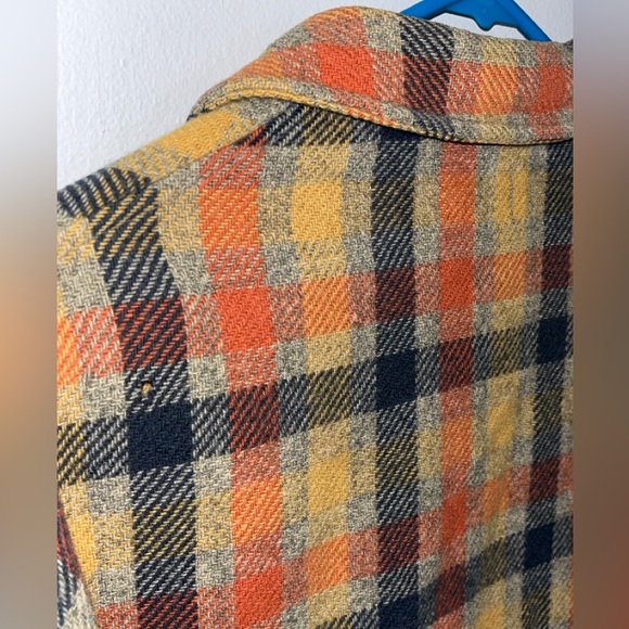 Vintage Pendleton button down shirt - Picture 11 of 11